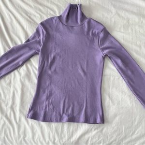 Lilac turtleneck